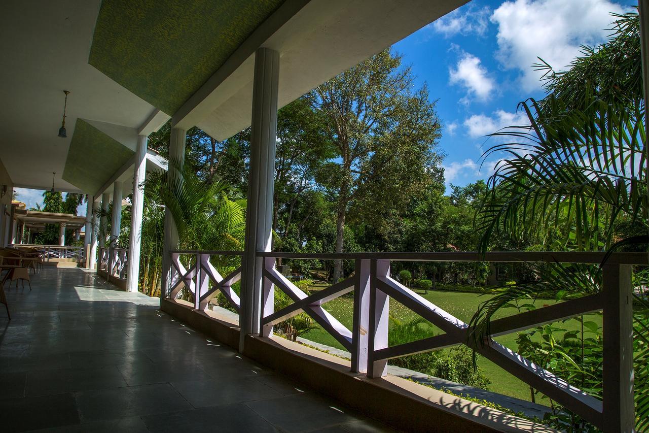 Tiger'S Den Resort Bandhavgarh National Park Екстер'єр фото